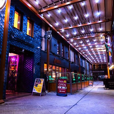 Hotel Crown Quarter Wexford Esterno foto