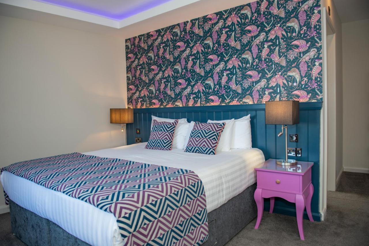Hotel Crown Quarter Wexford Esterno foto